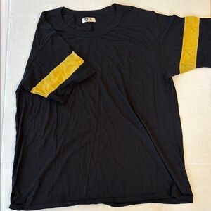 American Giant XL T-shirt black yellow striped sleeves woman’s